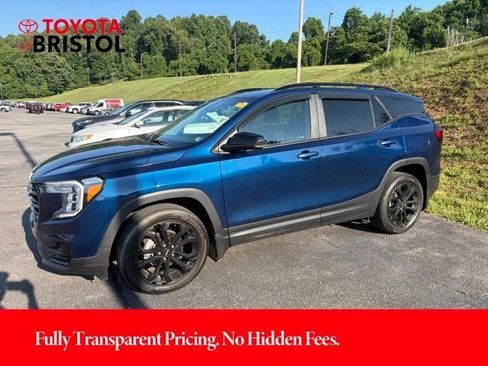 Used 2022 GMC Terrain SLE w/ Driver Convenience Package AWD/4WD image 4