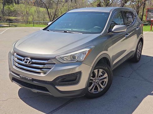 Used 2014 Hyundai Santa Fe Sport image 2