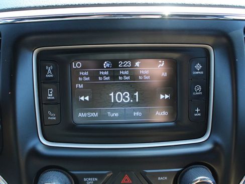 Used 2016 Jeep Grand Cherokee Limited image 34