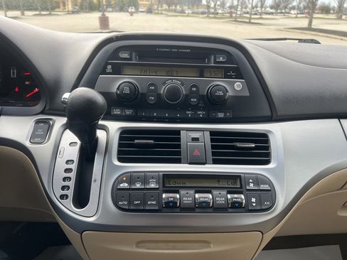 Used 2010 Honda Odyssey EX image 19