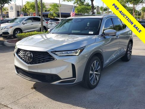 Used 2026 Acura MDX FWD w/ Technology Package image 3