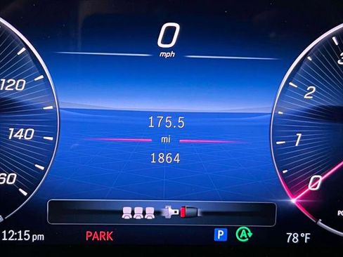 Used 2024 Mercedes-Benz C 300 4MATIC Sedan image 25