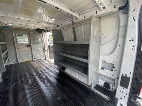 Used 2018 Ford Transit 250 148 Low Roof RWD image 12