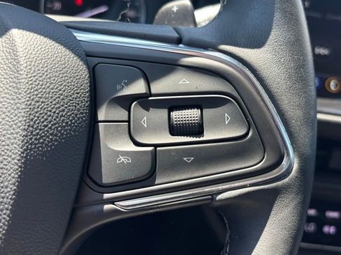 Certified 2023 Buick Envision Essence AWD/4WD image 21