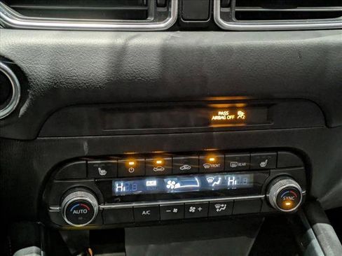 Used 2022 MAZDA CX-5 AWD 2.5 S w/ Premium Package image 16