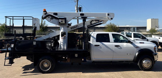 Used 2019 RAM 5500 Tradesman w/ Payload Upgrade Package AWD/4WD image 1