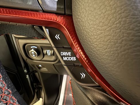 Used 2025 RAM 1500 Rebel image 31