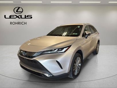 Used 2021 Toyota Venza Limited w/ Advanced Technology Package