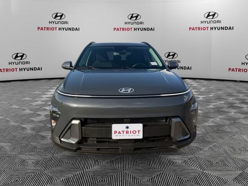 Used 2024 Hyundai Kona SEL AWD/4WD image 8