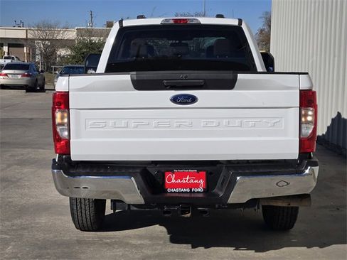 Used 2021 Ford F250 XL w/ Power Equipment Group image 10