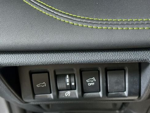 Used 2025 Subaru Outback Onyx Edition AWD/4WD image 16