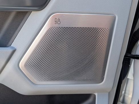 Used 2024 Ford F250 Limited image 40