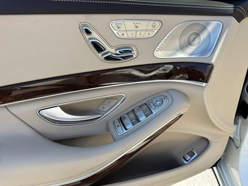 Used 2015 Mercedes-Benz S 550 4MATIC Sedan image 12
