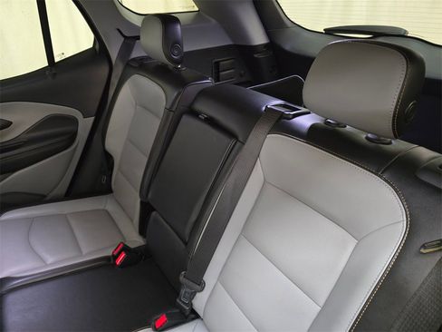 Used 2020 GMC Terrain SLT w/ Preferred Package image 17