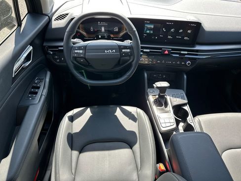 New 2026 Kia Sportage EX image 23