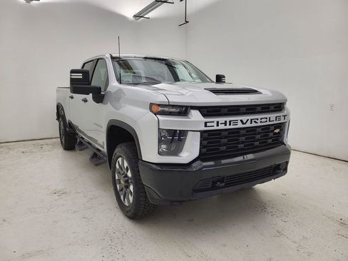 Used 2022 Chevrolet Silverado 2500 Custom image 8