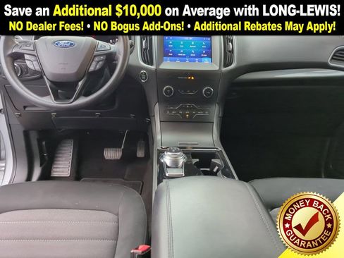 Used 2020 Ford Edge SE image 17