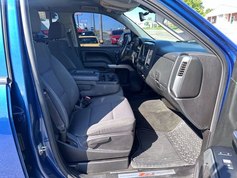Used 2017 Chevrolet Silverado 1500 LT w/ All Star Edition AWD/4WD image 9