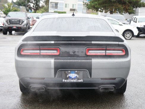 Used 2019 Dodge Challenger R/T Scat Pack w/ Stars & Stripes Edition image 5