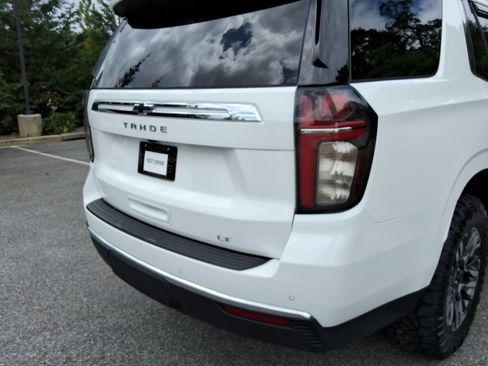 Certified 2022 Chevrolet Tahoe LT w/ Luxury Package RWD image 15