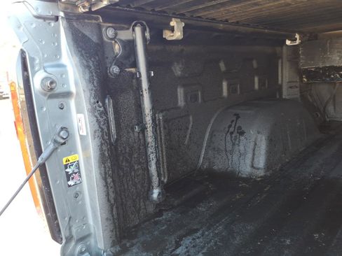 Used 2019 GMC Sierra 1500 AT4 w/ AT4 Premium Package image 5