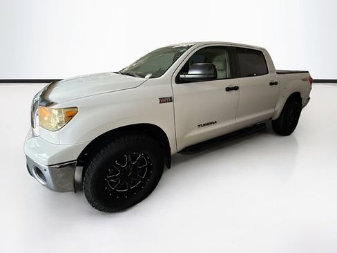 Used 2009 Toyota Tundra SR5 w/ TRD Off-Road Pkg AWD/4WD image 9