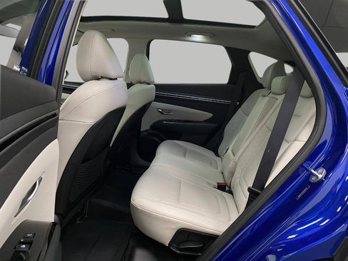 Certified 2023 Hyundai Tucson Limited AWD/4WD image 33