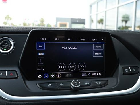 Used 2020 Chevrolet Blazer LT FWD image 15
