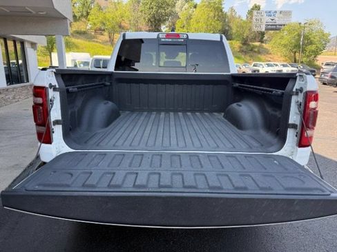 Used 2022 RAM 1500 Laramie AWD/4WD image 8