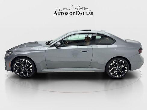 Used 2025 BMW 230i Coupe w/ Premium Package RWD image 5