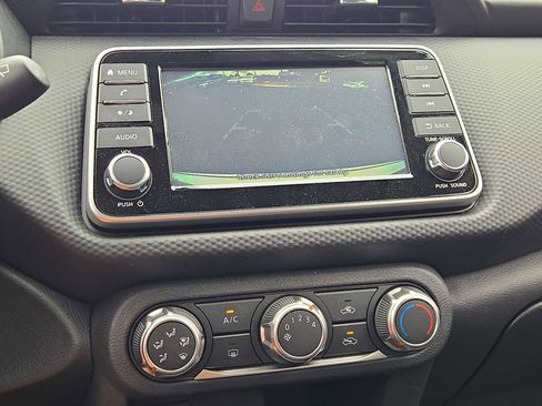 Used 2025 Nissan Kicks Play S FWD image 26