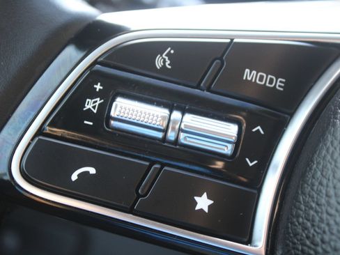 Certified 2026 Kia Seltos EX FWD image 26
