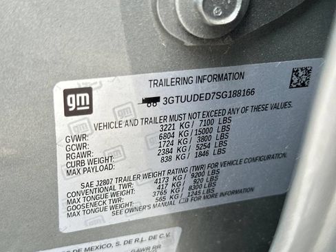 Used 2025 GMC Sierra 1500 SLT AWD/4WD image 29