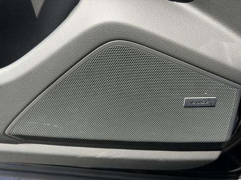 Certified 2026 Porsche Cayenne S AWD/4WD image 24