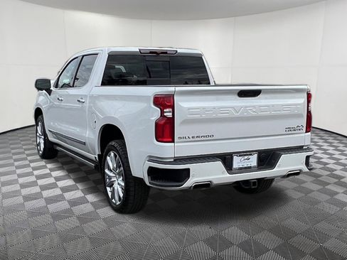 Used 2022 Chevrolet Silverado 1500 High Country image 4