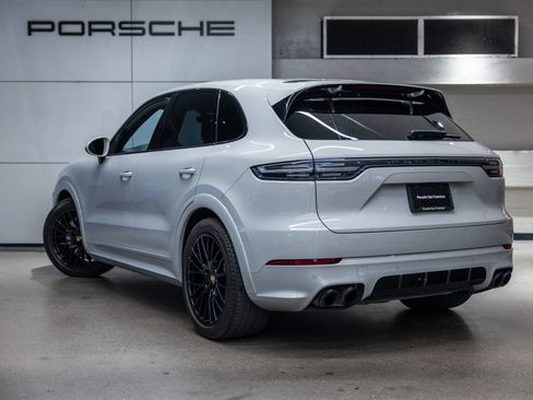 Certified 2023 Porsche Cayenne GTS AWD/4WD image 23