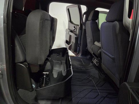 Used 2019 Chevrolet Silverado 1500 LT w/ Texas Edition image 72