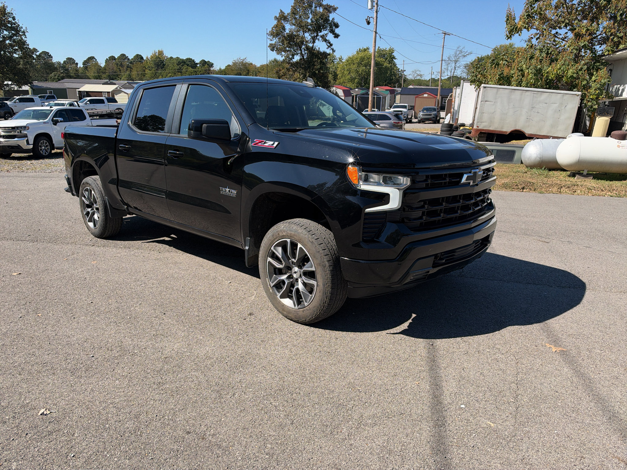 Used 2022 Chevrolet Silverado 1500 RST w/ Texas Edition Plus AWD/4WD image 2