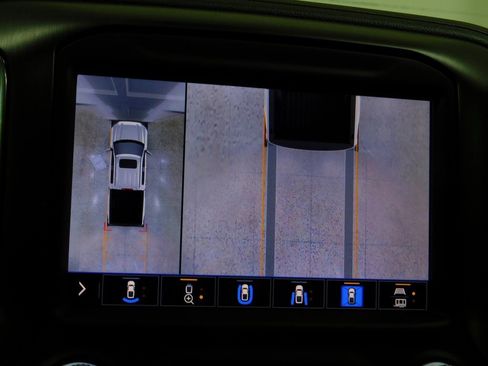 Used 2020 GMC Sierra 1500 AT4 image 57