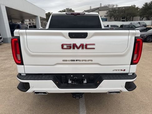 Used 2023 GMC Sierra 1500 AT4 w/ Technology Package image 6