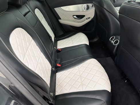 Used 2019 Mercedes-Benz GLC 43 AMG 4MATIC image 31