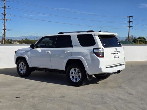 Used 2022 Toyota 4Runner SR5 w/ Wilderness Package (TMS) image 6