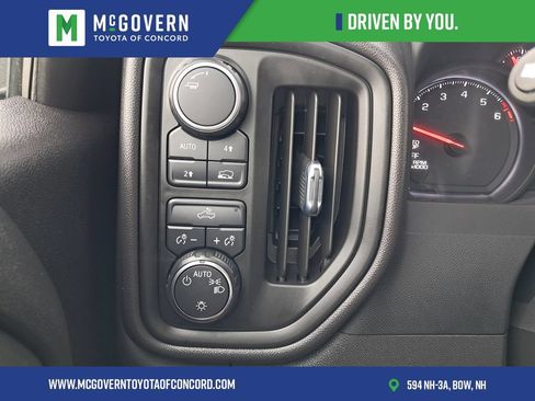 Used 2022 Chevrolet Silverado 1500 Custom AWD/4WD image 26
