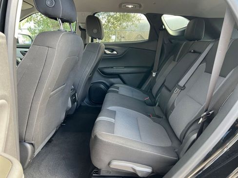 Used 2025 Chevrolet Blazer LT image 22