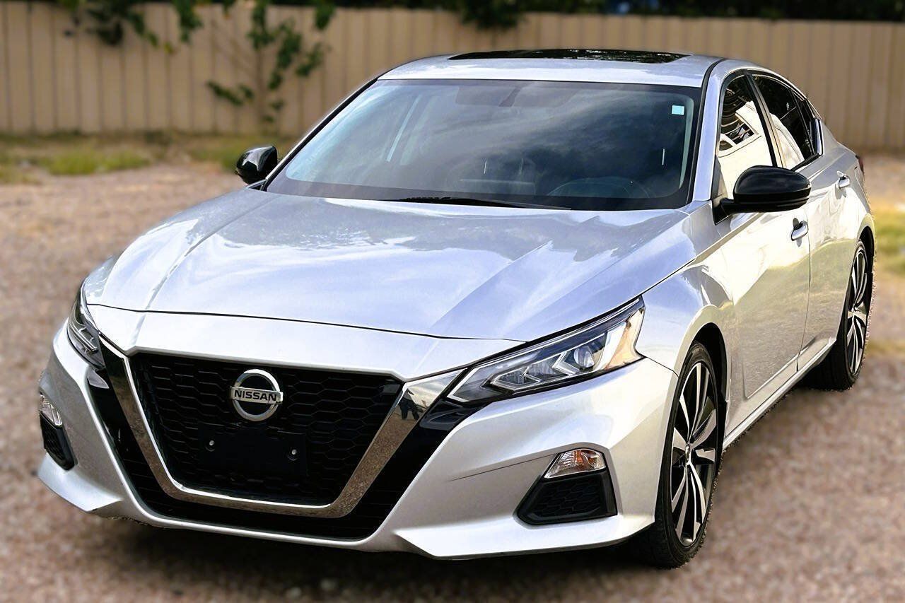 Used 2019 Nissan Altima 2.5 SR w/ SR Premium Package FWD image 5