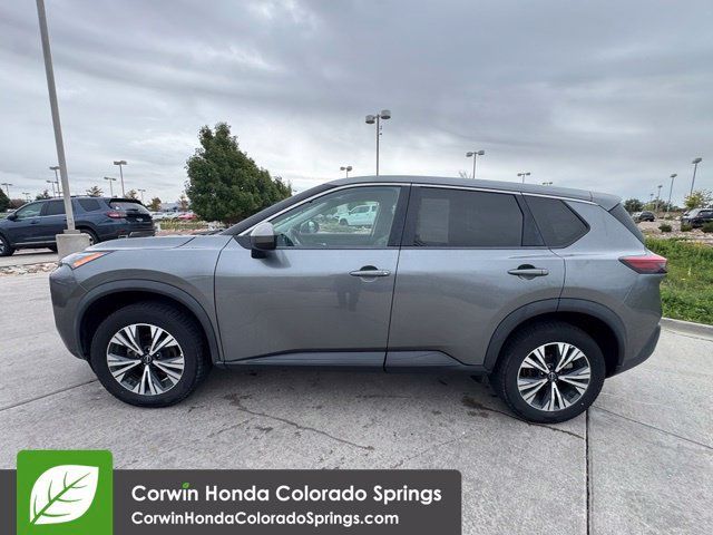 Used 2023 Nissan Rogue SV AWD/4WD image 5