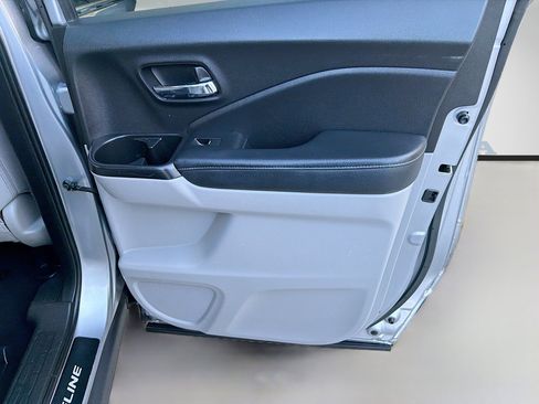 Certified 2021 Honda Ridgeline RTL image 30