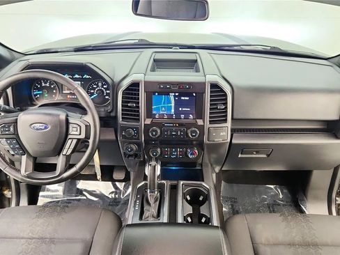 Used 2018 Ford F150 XLT w/ Equipment Group 302A Luxury AWD/4WD image 35