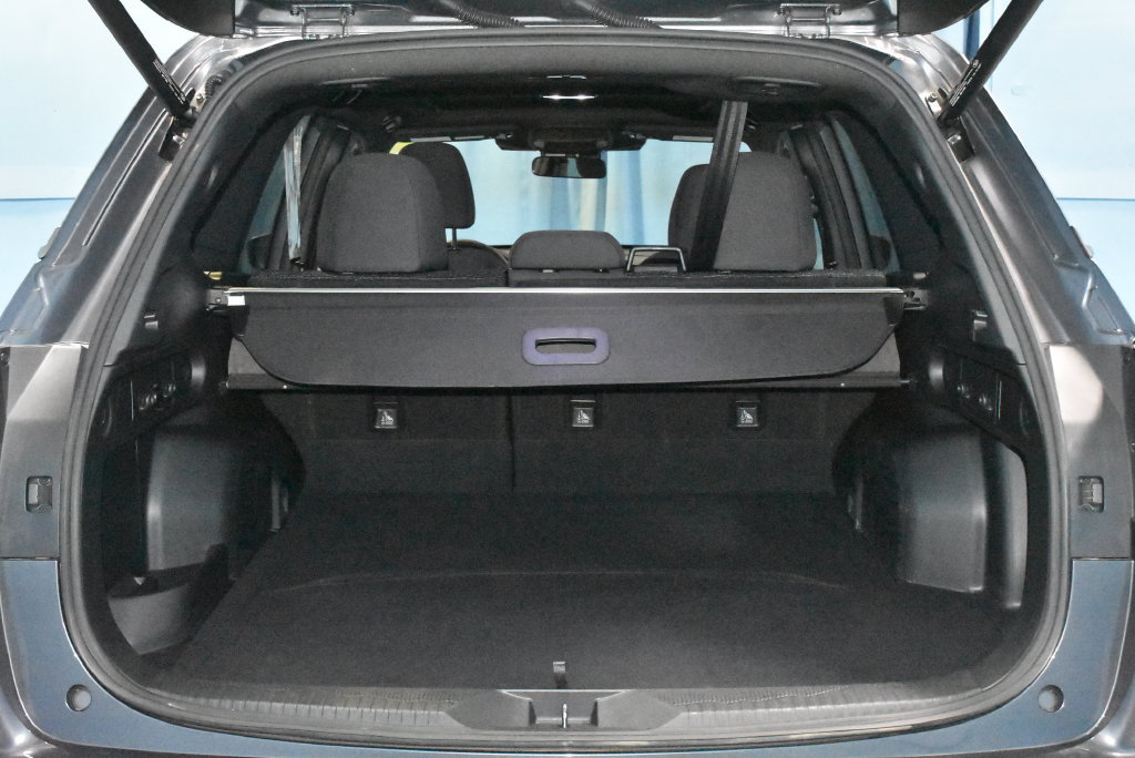 Used 2025 Subaru Forester Premium AWD/4WD image 28