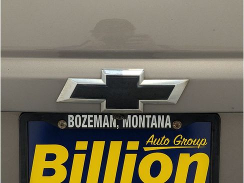 Used 2017 Chevrolet Suburban Premier image 4